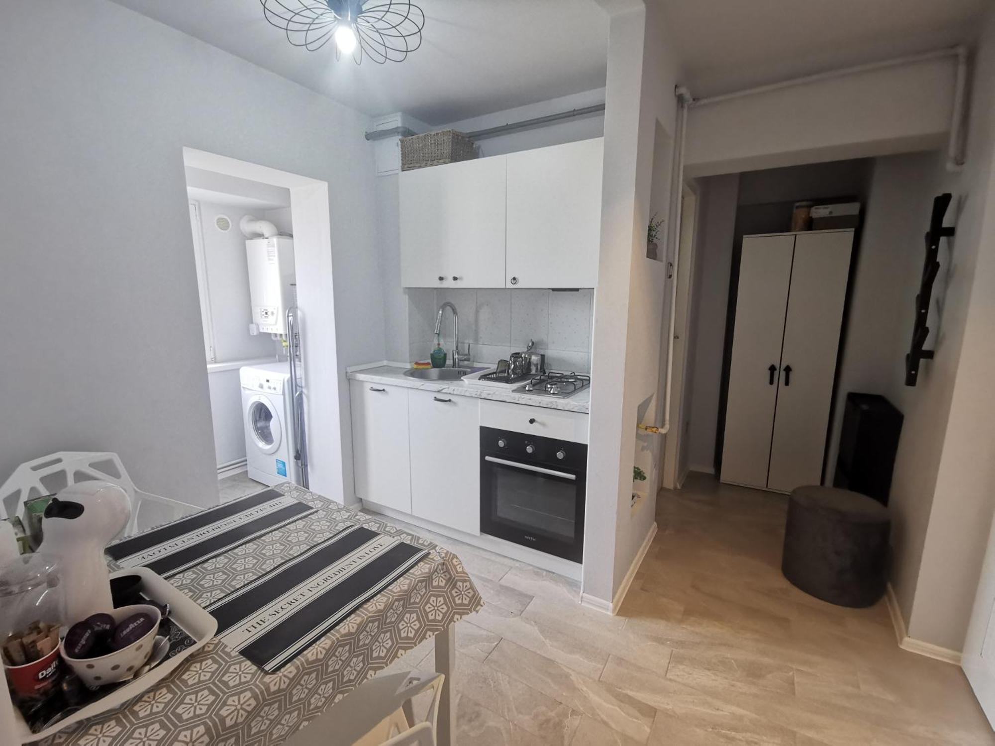 デヴァApartament Carlaアパートメント エクステリア 写真