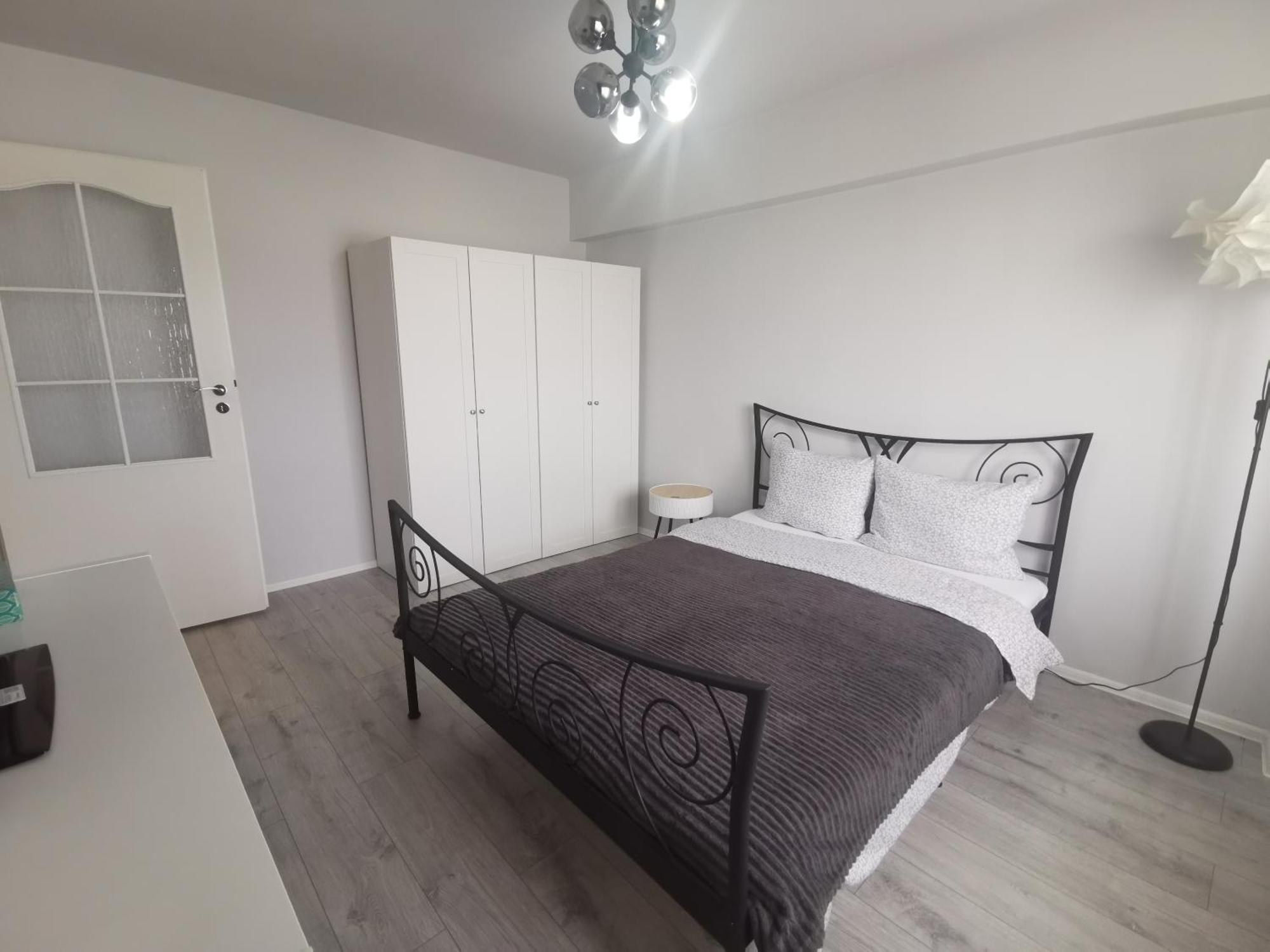 デヴァApartament Carlaアパートメント エクステリア 写真
